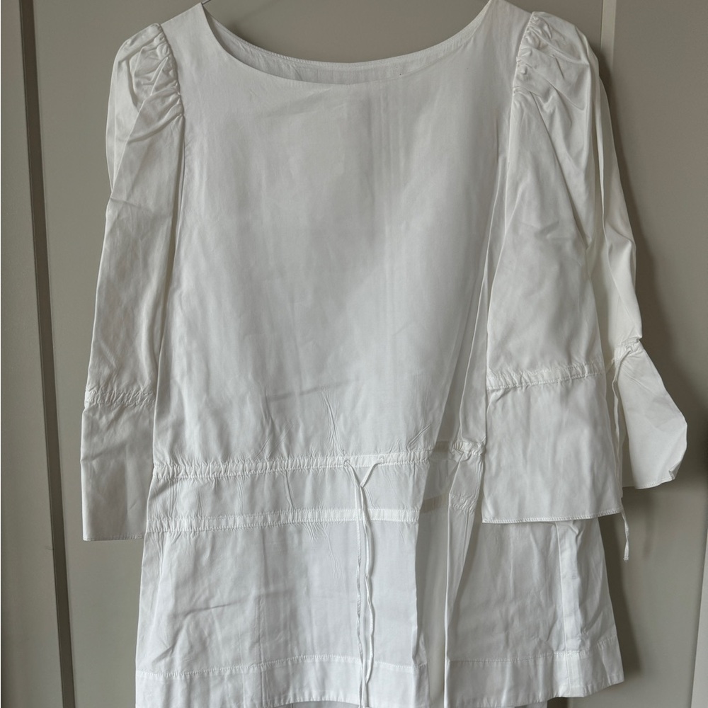 White dress see by Chloé very beautiful size 8
